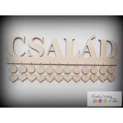   Családi események emlékeztető táblája CSALÁD felírattal