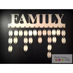   Családi események emlékeztető táblája FAMILY felírattal - szalagos