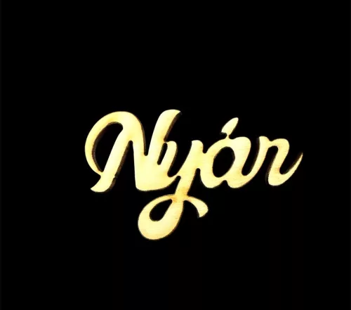 Natúr fa Nyár felirat