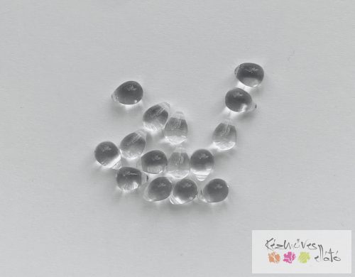 Cseh drop üveggyöngy 15db/cs - crystal