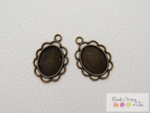 Ovális kaboson alap - sárga bronz 2db/cs kab19 13x18 mm